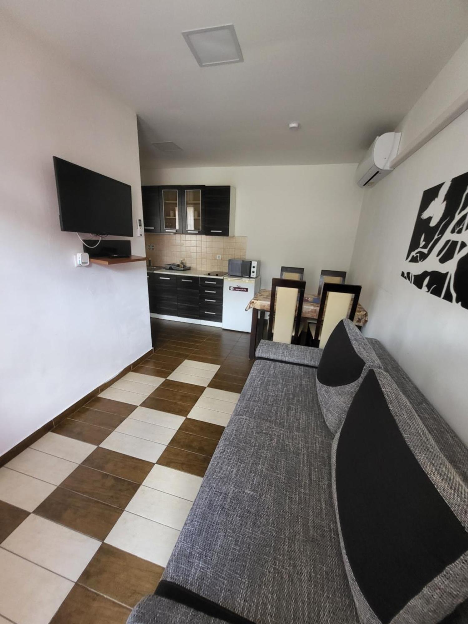 Marika Apartman סופרון מראה חיצוני תמונה